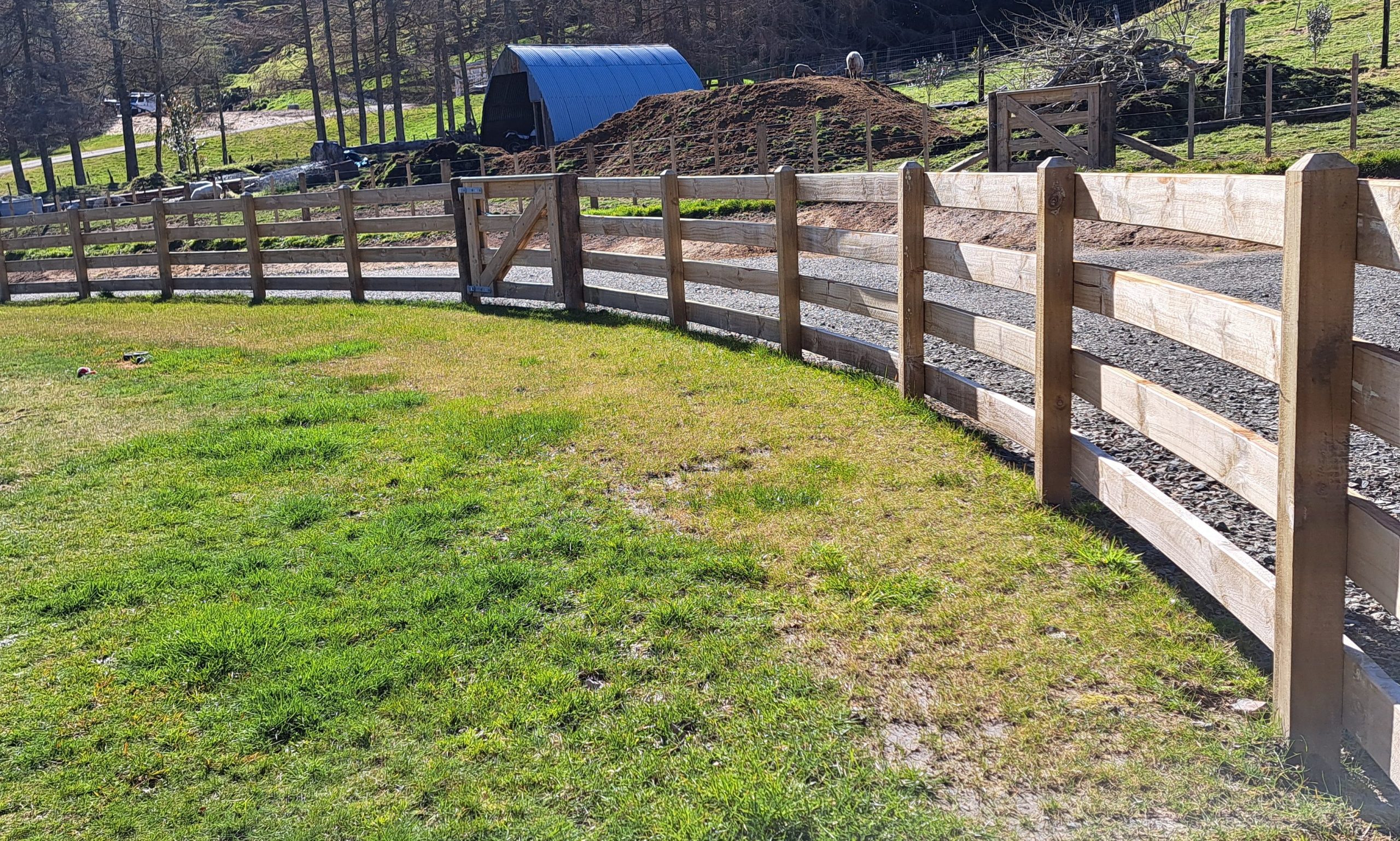 4 rail post and rail fence at Rotorua home, by driveway.